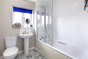 MAIN BATH ROOM- click for photo gallery